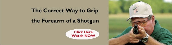 The Correct Way To Grip The Forearm Of A Shotgun 1 c987a1b31fd3f1f08322280ca0954f48