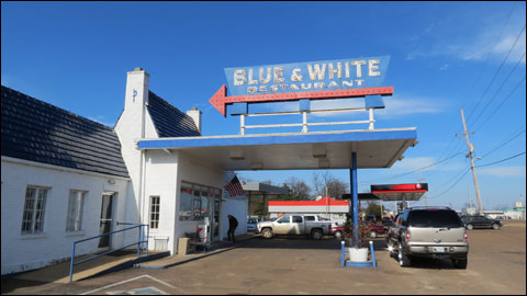 New Beaver Dam Club Plus Four Mud Runner Boats Celebrate the Ducking Hunting Spirit of Nash Buckingham 12 IMG 1254