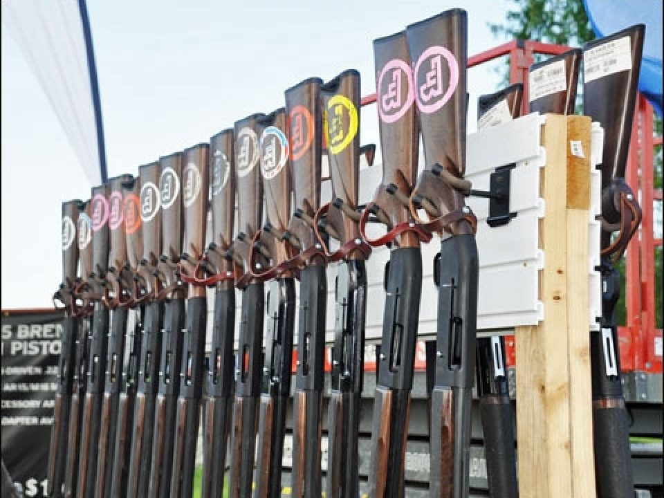 Shooting the CZ 712 Semi-Auto at the Heart of a New Clays World Record