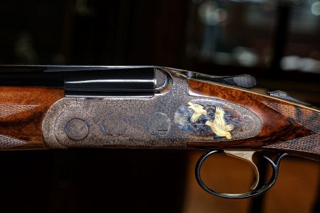 This petite scroll with gold birds is one of the engraving options available on the RSP.